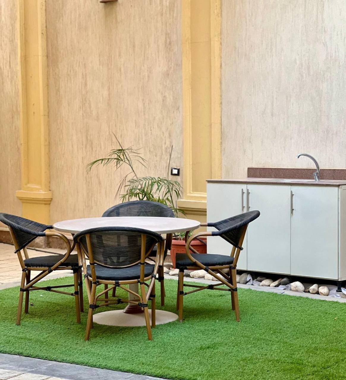 Paradise Studios Sheikh Zayed City Экстерьер фото